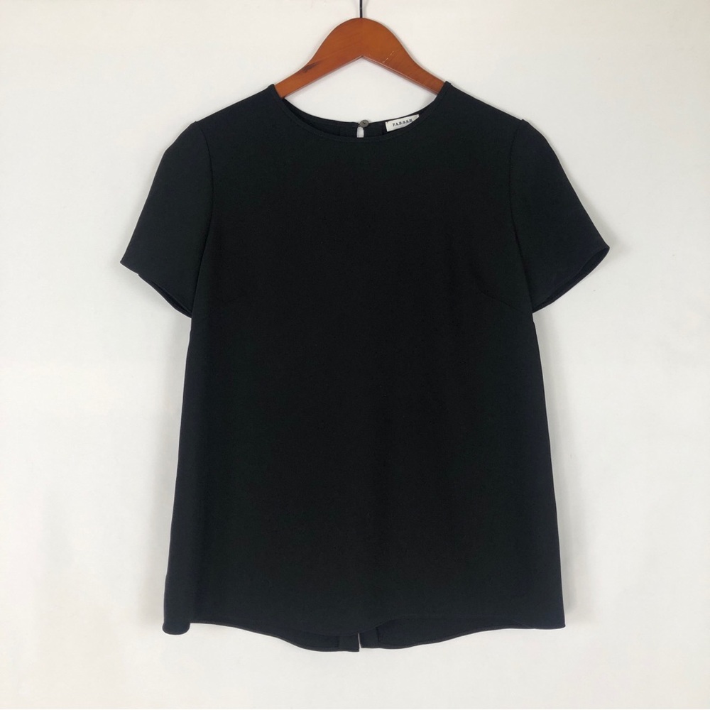 Parosh Panty Tshirt Short Sleeve Black Keyhole Slit Size S‎ Italy